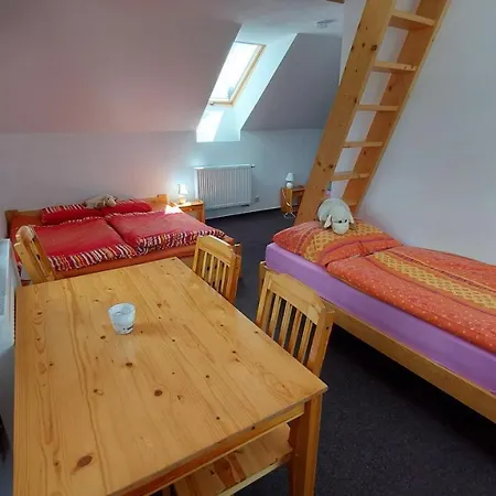 Kubatovna Apartment *